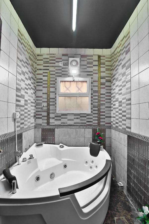 Hotel Oyo 124 Dome Al Orouba 2*